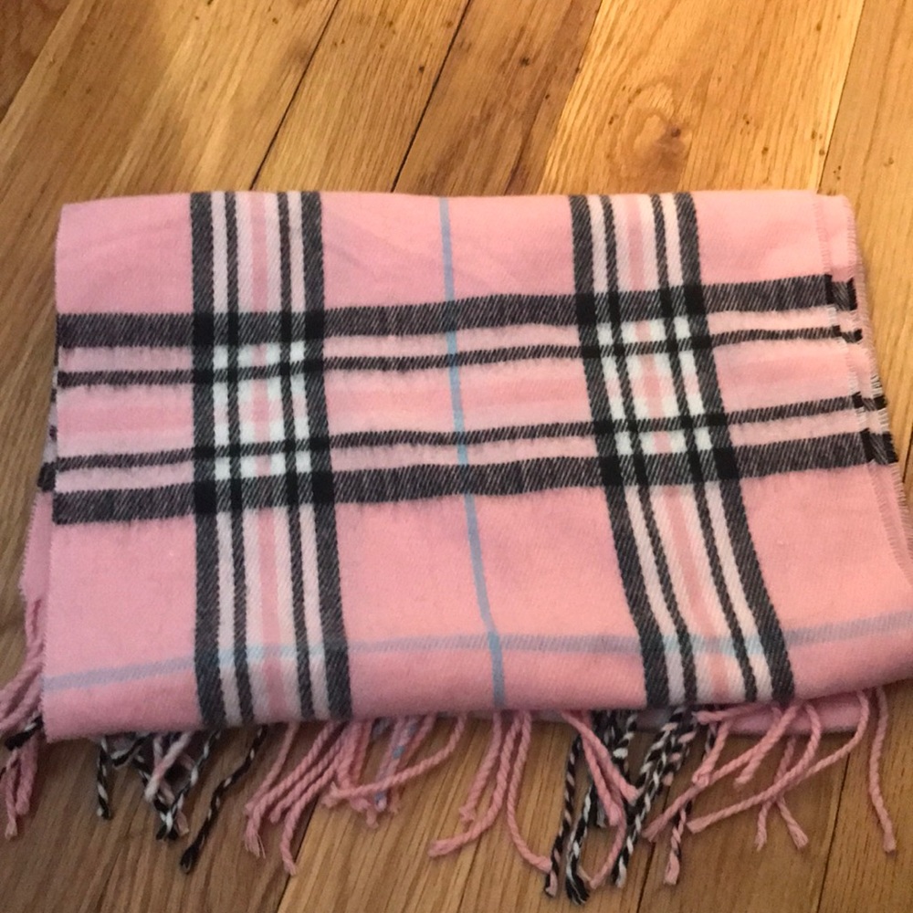 Pink plaid scarf